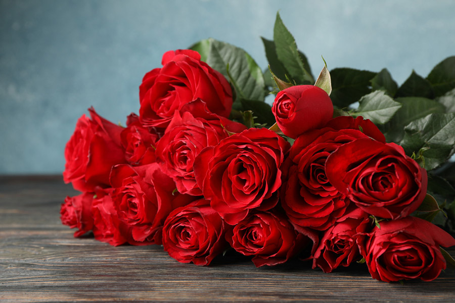 Как оживить розы