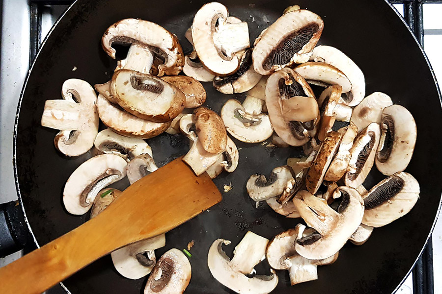 Как жарить грибы: подробная инструкция и советы Как жарить грибы